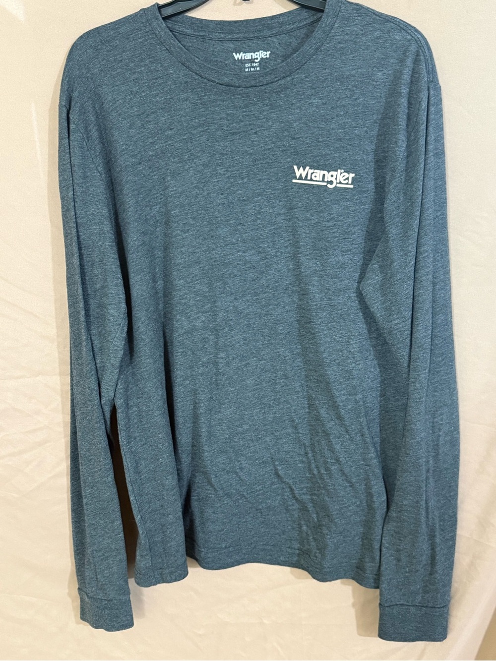 Wrangler Womens Medium Long Sleeve Crew Tee - Grey